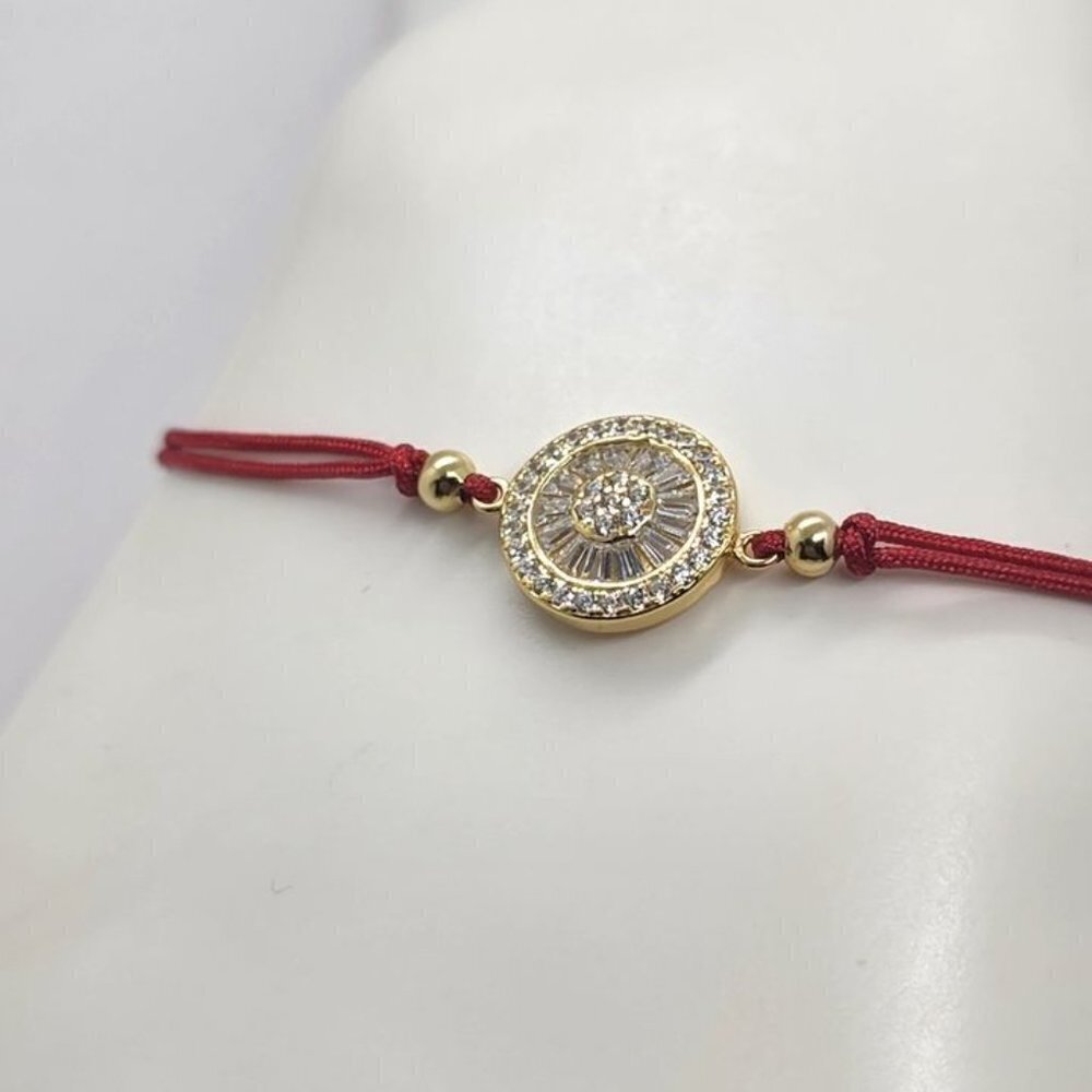 Sterling Silver 925 Round Design with Adjustable Bracelet - Picture 4 of 4